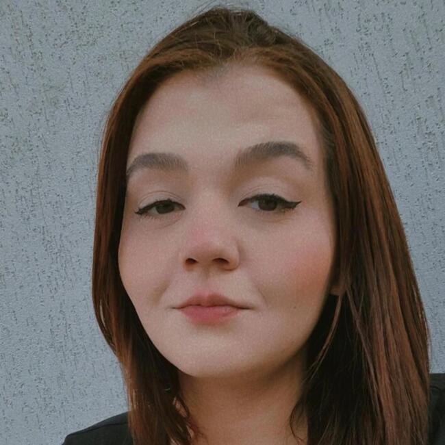 Babá em Rio de Janeiro: Larissa
