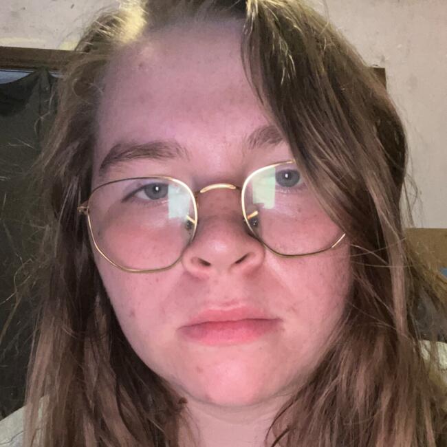 Babysitter in Monceau-sur-Sambre: Louane