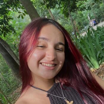 Babysitter Guarulhos: Jhenifer