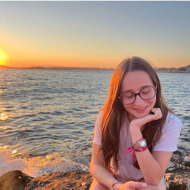 Babysitter in Marseille: Mathilde