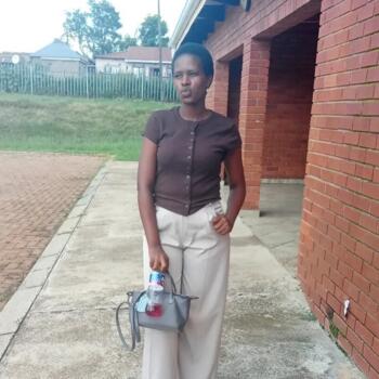 Babysitter in Pinetown: Lizzy