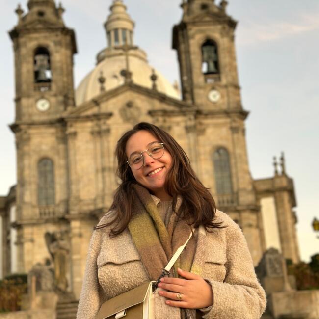 Babysitter in Lisbon: Margarida