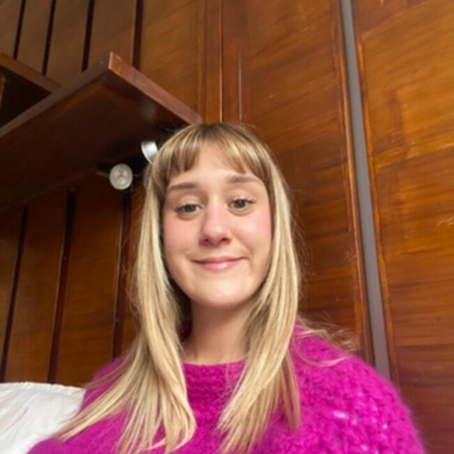 Nounou à Montréal: Mathilde