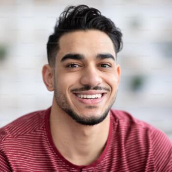 وظيفة جليسة أطفال في عَالِي: Hamad