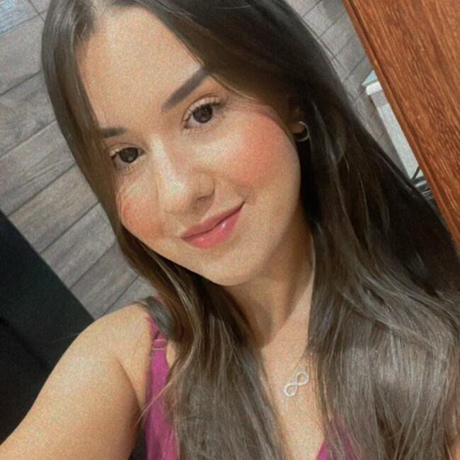 Babá em Piracicaba: Jessica