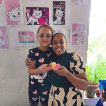 Babysitter Santana de Parnaíba: Bruna