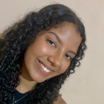 Babysitter in Vitória da Conquista: Lara Stefany