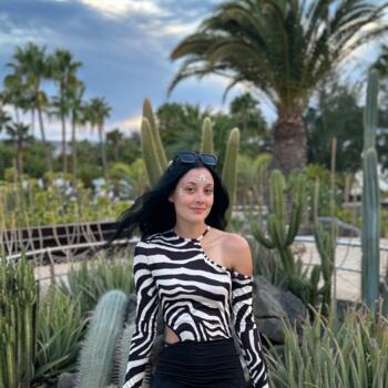 Babysitter in Gaël: Émilie