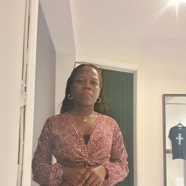 Opatrovateľka v Albufeira: Ernestina