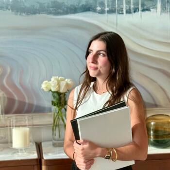 Babysitter in Olhão: Inès