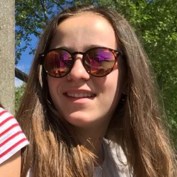 Babysitter Villars-sur-Glâne: Julie