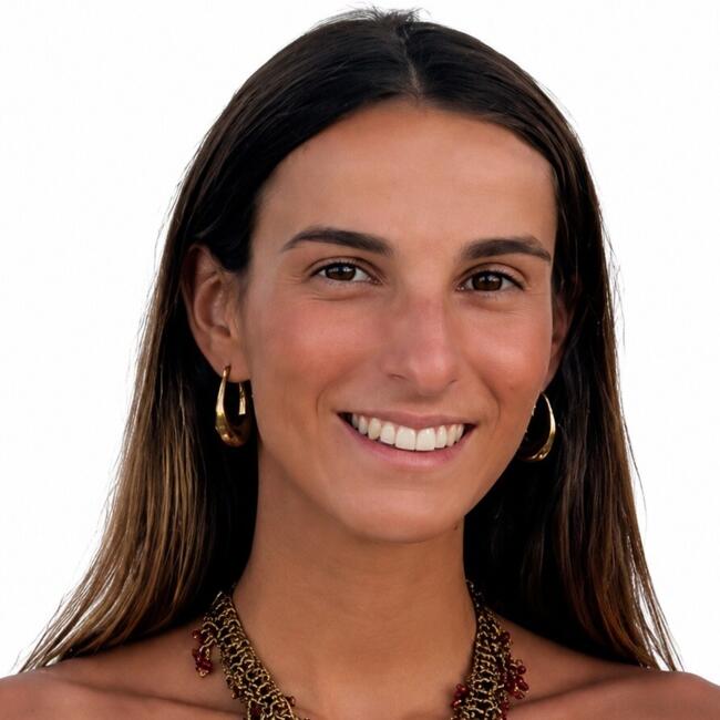 Babysitter in Estoril: Leonor