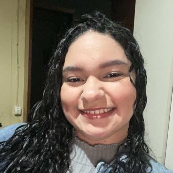 Babysitter in Santa Maria: Francine