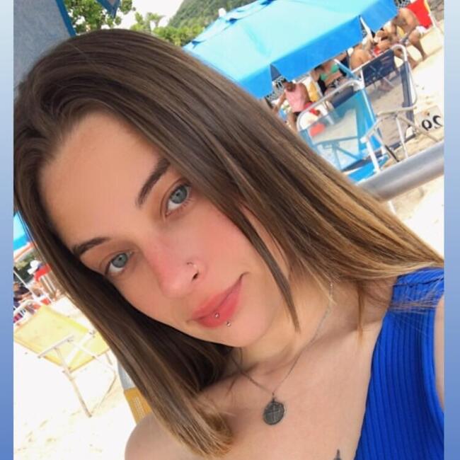 Babysitter in São José dos Campos: Larissa Soares