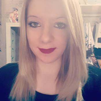 Babysitter in Villemer: Justine