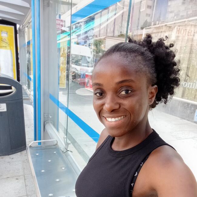 Canguro en Málaga: Anilde Nana