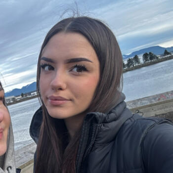Baby-sitter in Richmond: Viktoriia