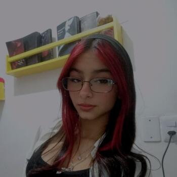 Babá em Embu das Artes: Rayssa