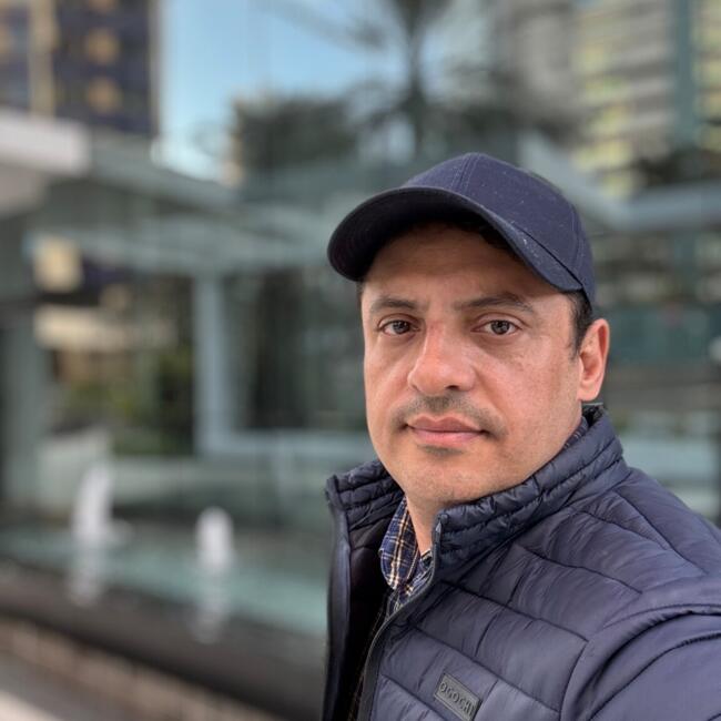 Babysitting job in Londrina: Marcio