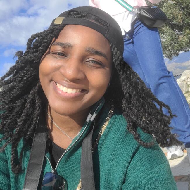 Babysitter in Birmingham: Ruth