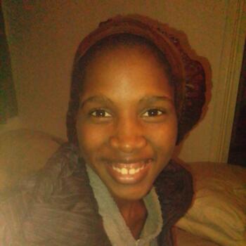 Babysitter in Leigh: Glory