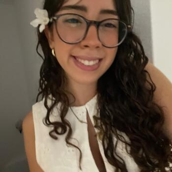 Nanny in Seville: Dunia