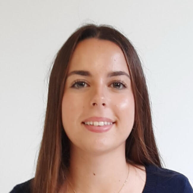Babysitter in Sant Pere de Riudebitlles: Emma