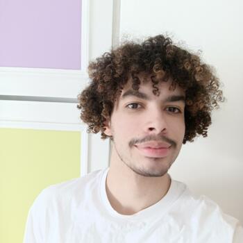 Babysitter in Paris: Ornan