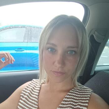 Baby-sitter in Reims: Angélique