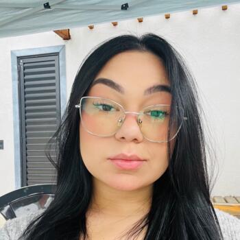 Babá em Indaiatuba: Brenda