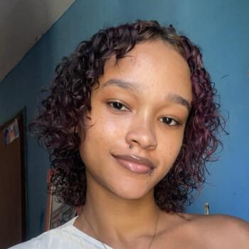 Babá São José de Ribamar: Kamille