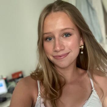 Babysitter in Veyrier: Bethany