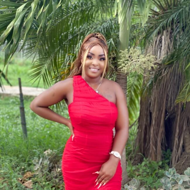 Babysitter in Spanish Town: Reanea