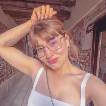 Babysitter in Lyon: Syrine