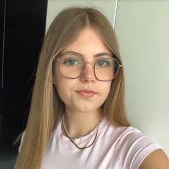 Babysitter La Roche-sur-Foron: Camille