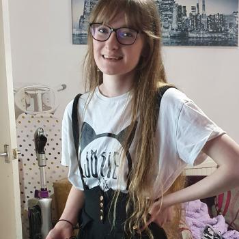Babysitter in Nottingham: Lily