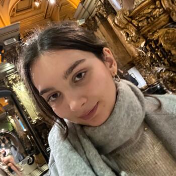 Babysitter in Melun: Mathilde