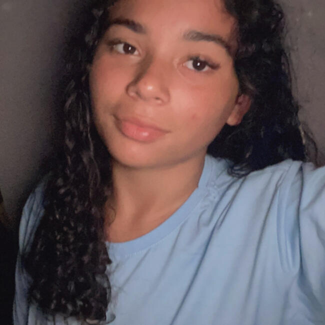 Babysitter in Barra Velha: Ana Julia