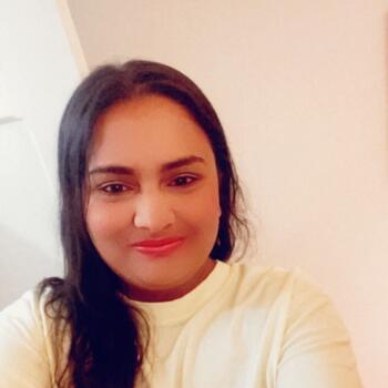 Babysitter in Amadora: Emilly Araujo