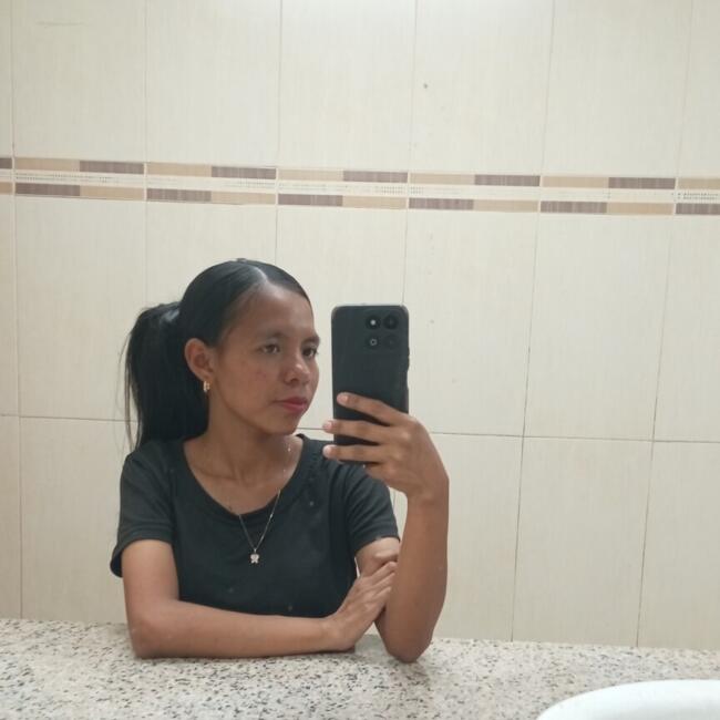 Babysitter in Panama City: Arlin