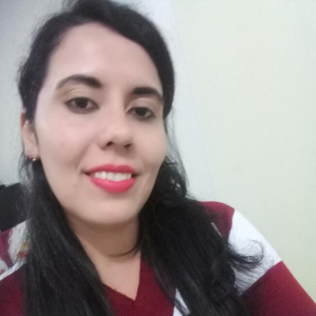 Babysitter in Coxim: Pâmella