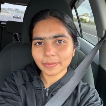 Babysitter in Auckland: Simranjeet