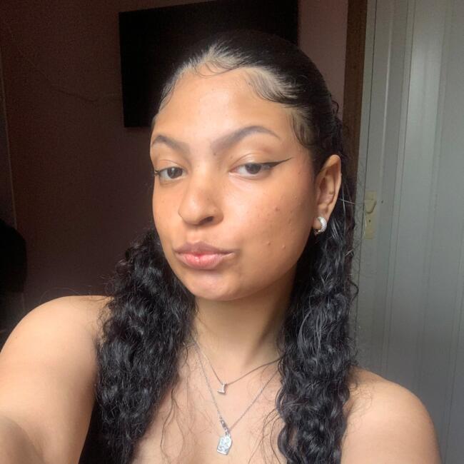 Babá em Porto Alegre: Laura