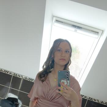 Babysitter in Saint-Omer: Apolline