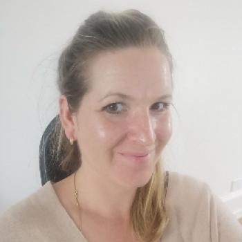 Babysitter Job in Bern: Babysitter Job Jsvg