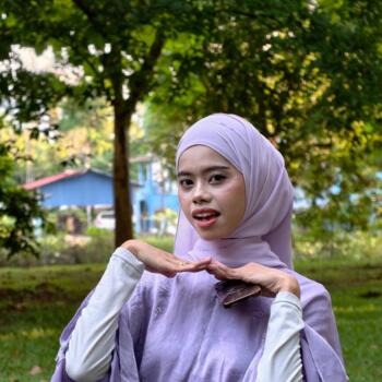 Babysitter Kuala Lumpur: Zetty