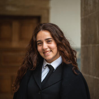 Babysitter in Almada: Joana