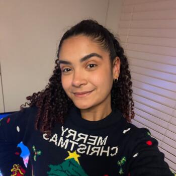 Babysitter in Cork: Victoria