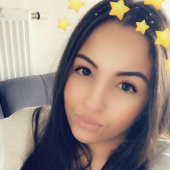 Nanny in Toulouse: Hafsa