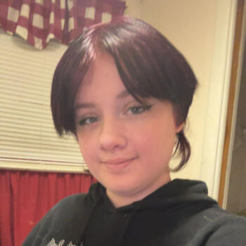 Babysitter in Myerstown: Emma